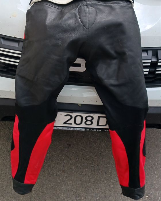 Costum moto cu cocoasa din 2  piese piele naturala