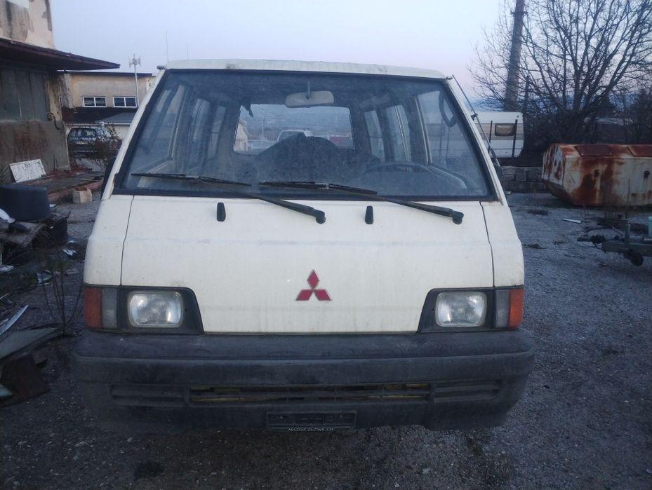 Двигател за Mitsubishi L300 2.4i 108кс с документи