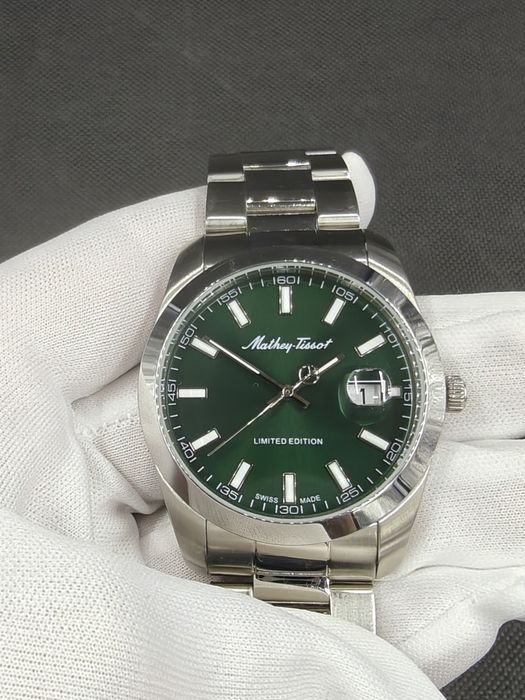 Наручные часы из коллекции