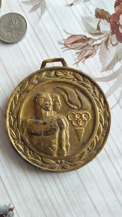 Продам монети стари запазени