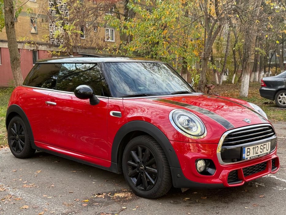 MINI Cooper D 2018 | JCW Original /LED/| Panoramic | LED Adaptive | Park Assist | Navi | Scaune încălzite