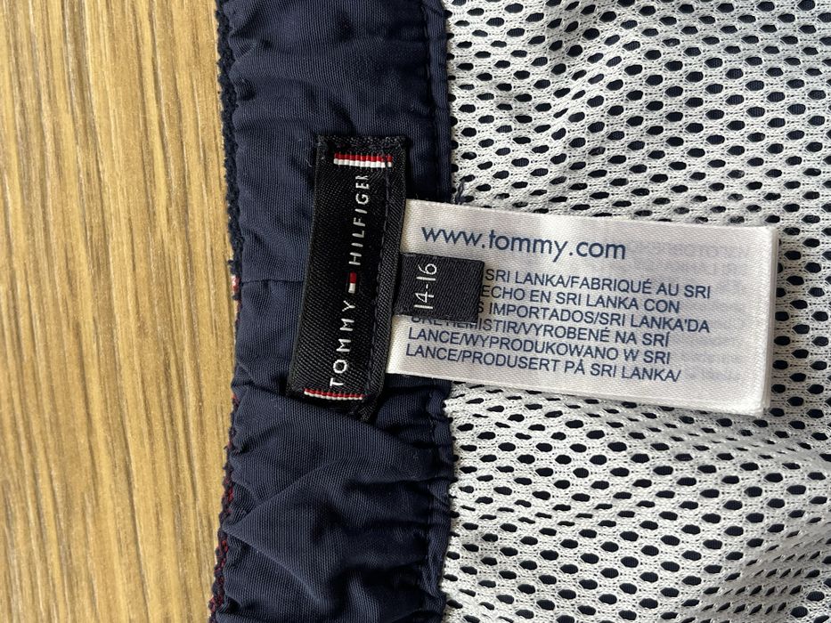 Tommy Hilfiger : 14/16г бански XS размер / Оригинал