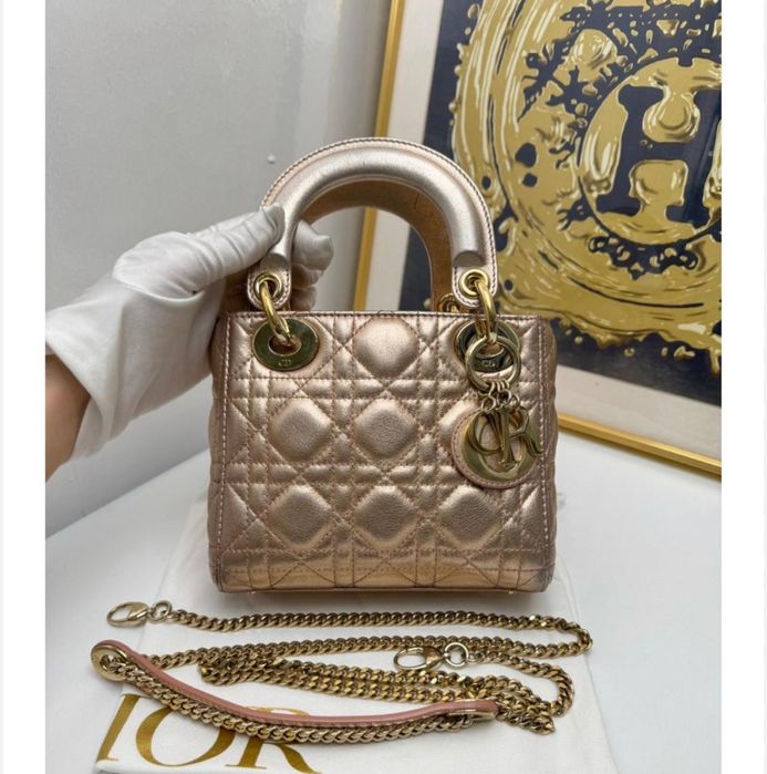 Шикарная сумка  Диор 13 см мини