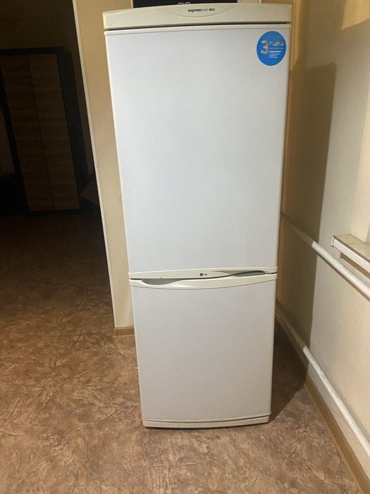 Рабочий холодильник