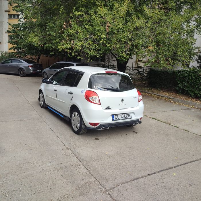 Renault Clio 3 1.2 benzină