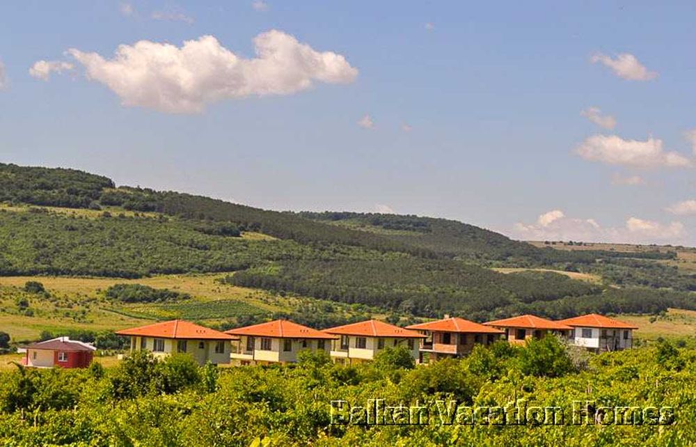 Вили близо до Албена с невероятна морска панорама