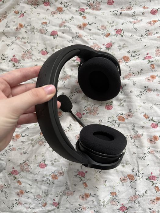 Vand casti Gaming Barracuda X