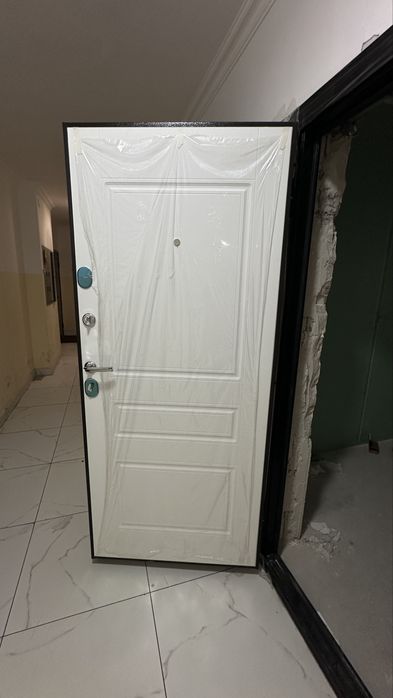 Продам дверь железную