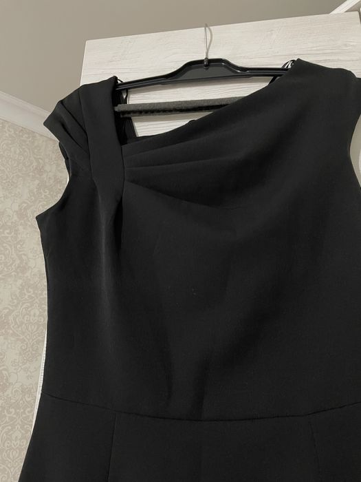 Платье нарядное