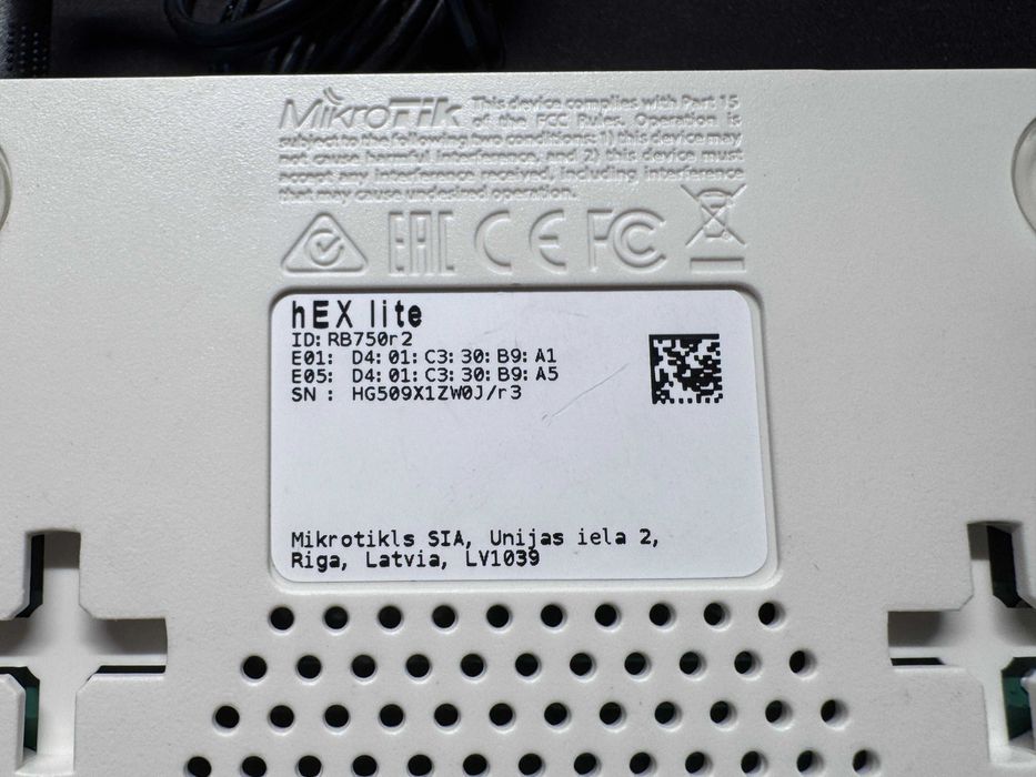 Новый роутер MikroTik hEX lite RB750r2 (микротик)