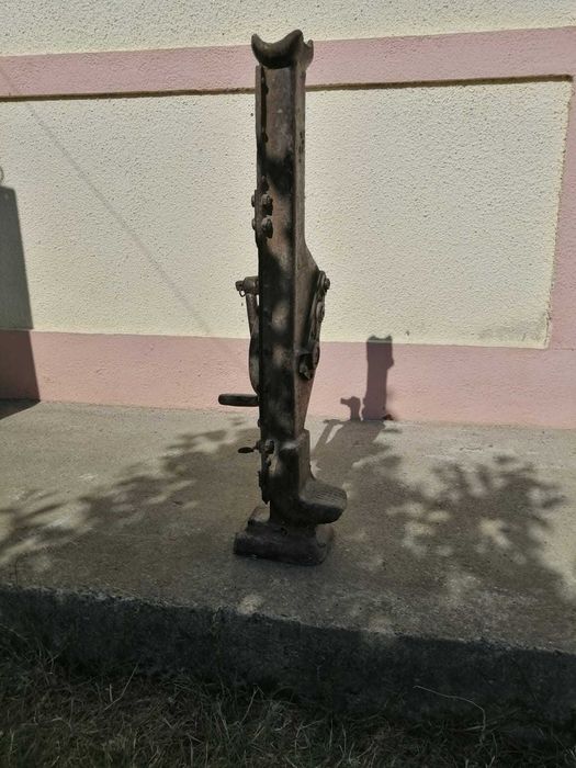 Vinci/cric mecanic cu cremaliera 10 T