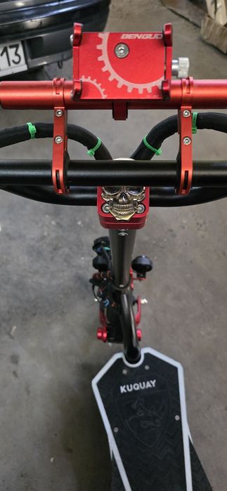 Продам электросамокат  KUQUAY