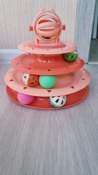 Продам для котят