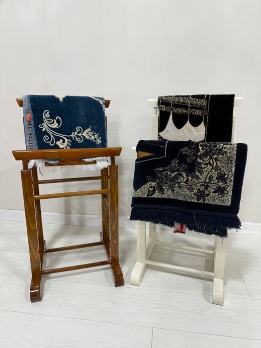 Жойнамоз учун вешалка