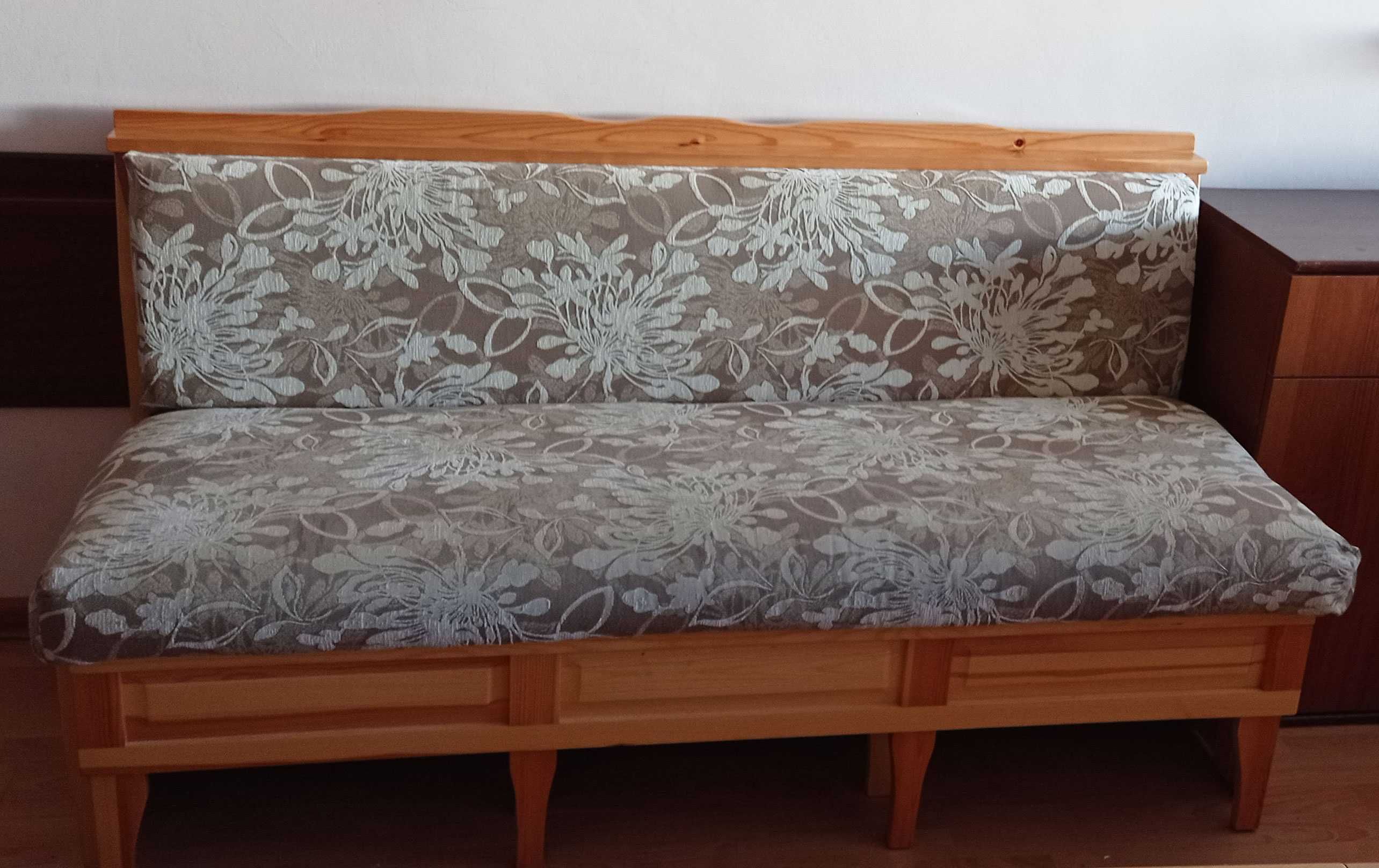 Диван 160 см. с ракла - в много добро състояние гр. София Илинден • OLX.bg