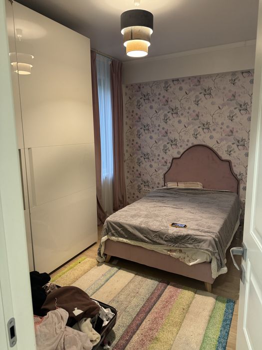 Ocazie Tomis plus 3 camere etajul 2 Loc de Parcare