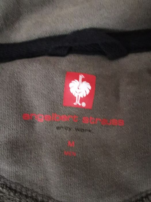 Полари Енгелберт Щраус