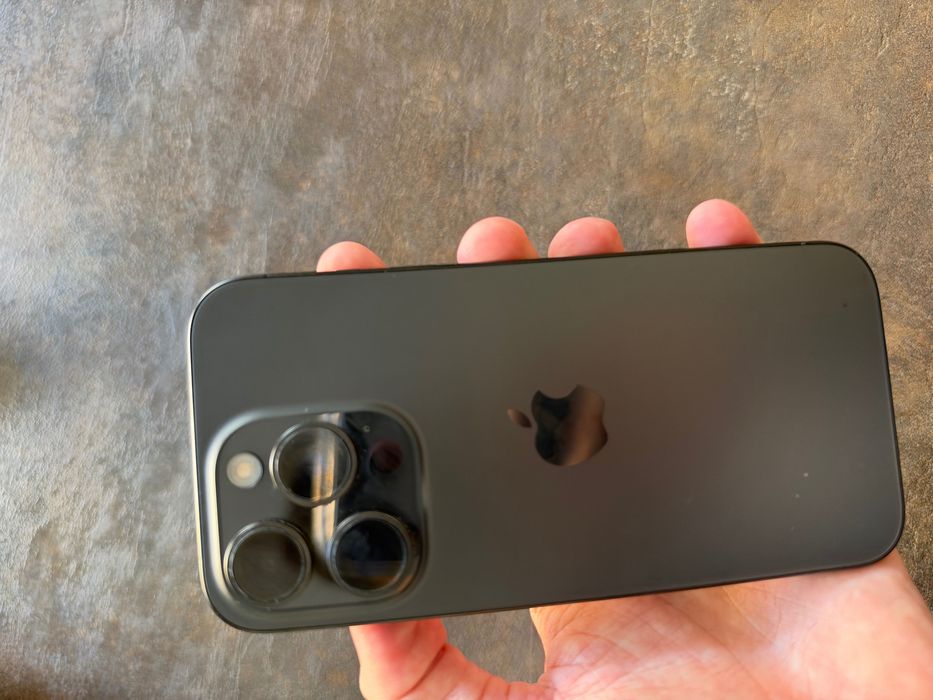 iPhone 15 pro 128gb