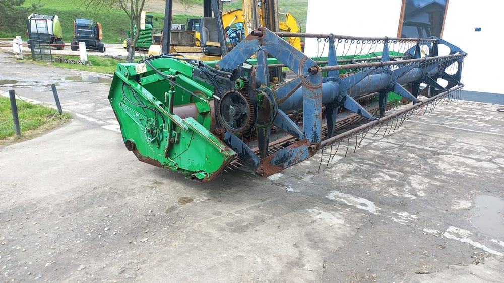 Dezmembram echipament păioase John deere 618R — poza 4