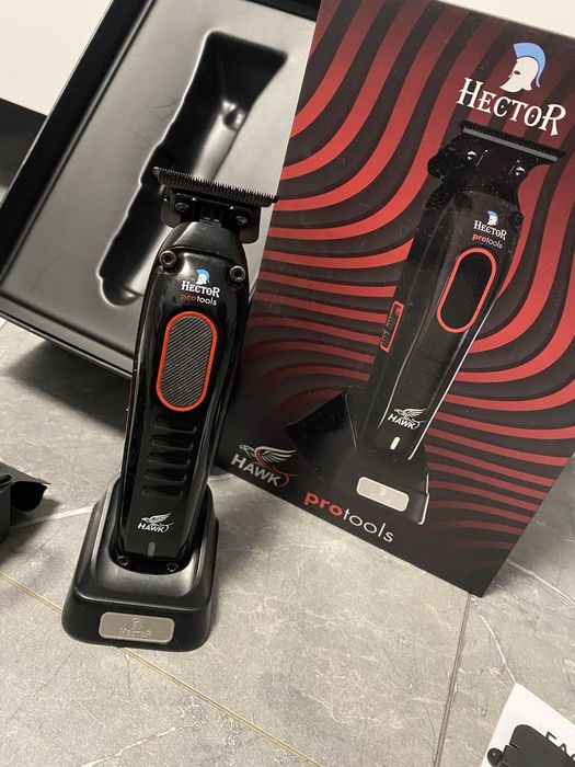 Vând Mașină de Contur Hector Hawk T Trimmer Negru