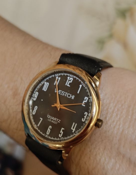 Брендовые часы женские