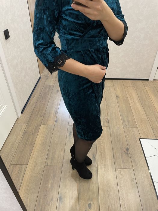 Велюровое платье