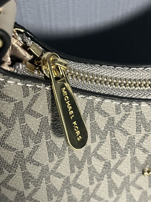 Geanta poseta Michael Kors jet set Premium diferite modele