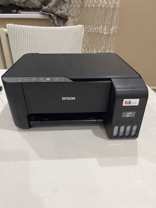 Продам цветной принтер МФУ Epson L3258