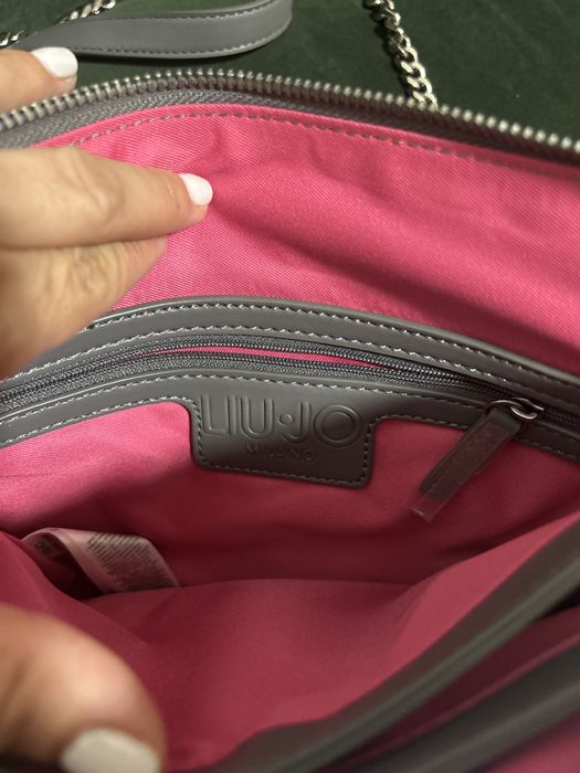 Vand poseta gri Liu Jo,noua,fara eticheta