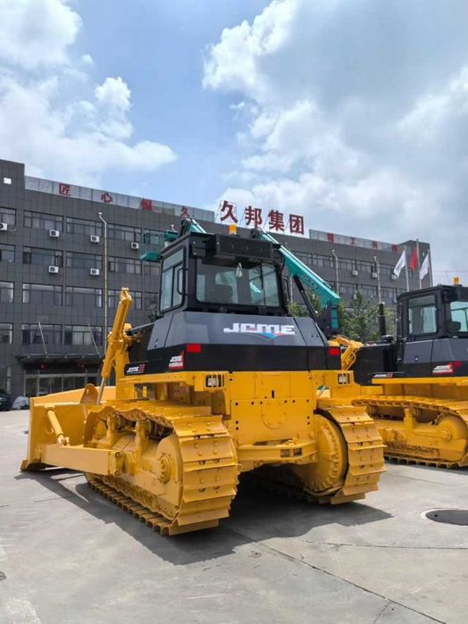 Buldozer Jiubang buldozer sotiladi