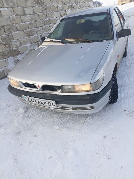 Митсубиси лансер 1.3