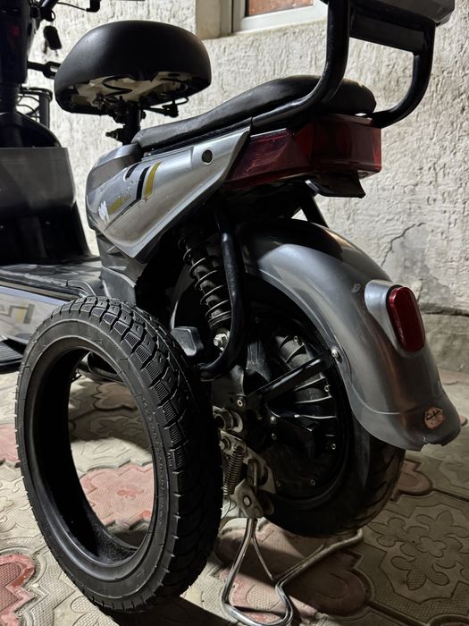 Продам электроскутер