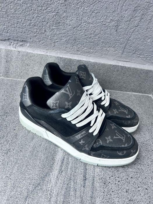 Рядък модел обувки Louis vuitton trainer