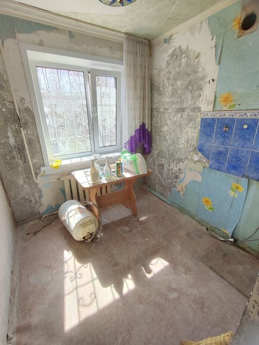 Продам 2 комн квар. 6-41, 1 этаж.