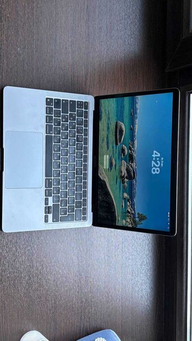 MacBook Air M1 13.3" 8/256 GB