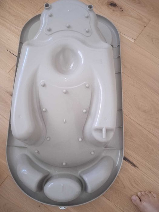 Cada bebe Beige cu forma anatomica Baby Bagno, Cam