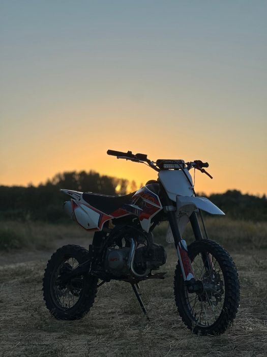 Мотоцикл kayo tt125