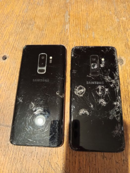 Samsung galaxy s9 plus , s7 edge