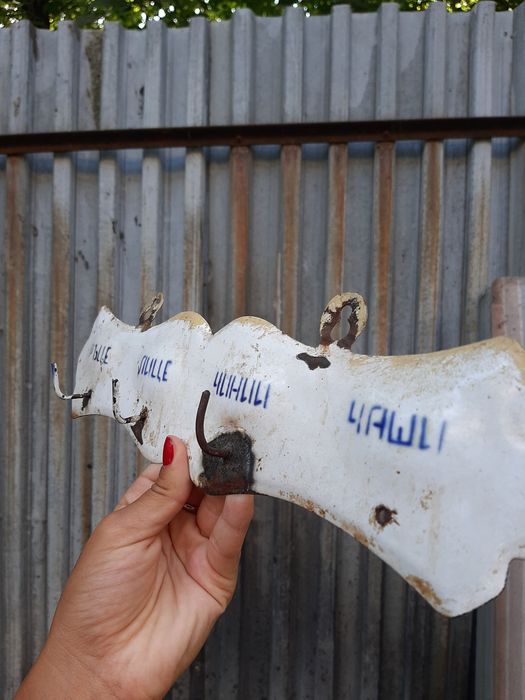 Стара, ретро, метална закачалка за кухня /от соца/