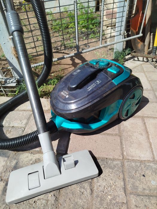 Продам пылесос..