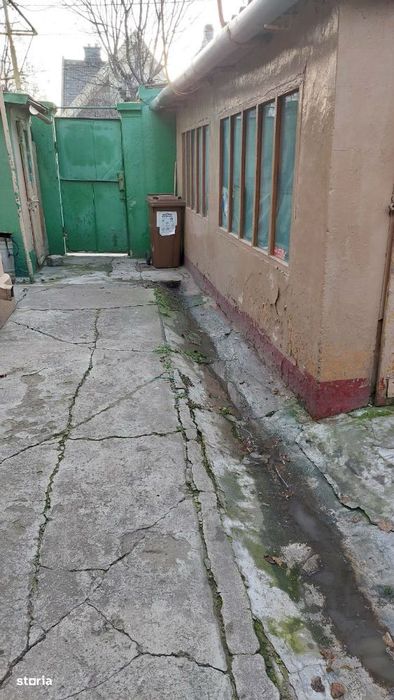 Braila, Teren  390 mp cu casa degradata - CENTRAL