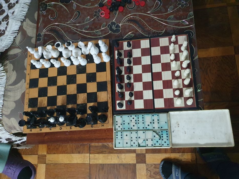 шахматы,домино в дорогу