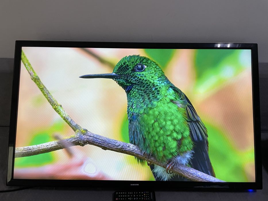 Телевизор Samsung smart 125cm