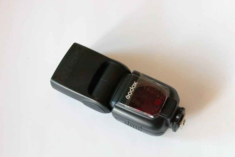 Светкавица Godox TT685 C +TTL Радиосинхронизатор Godox X1T-C  за Canon