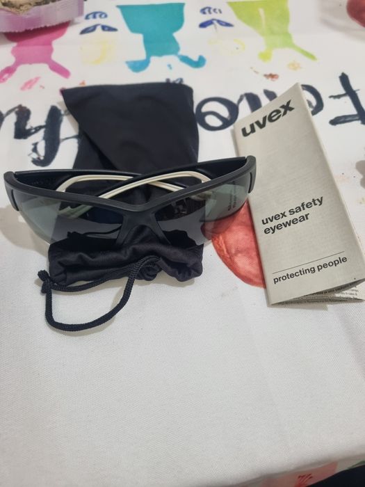 Ochelari protecție UVEX noi