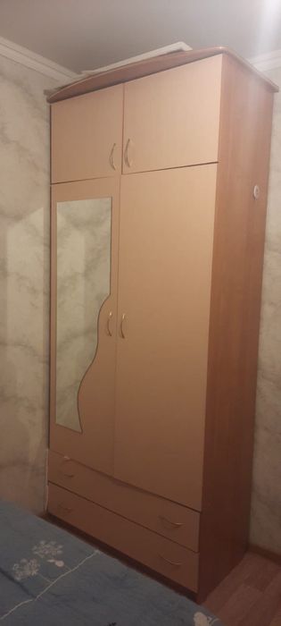 Продам шкаф в хорошем состоянии!