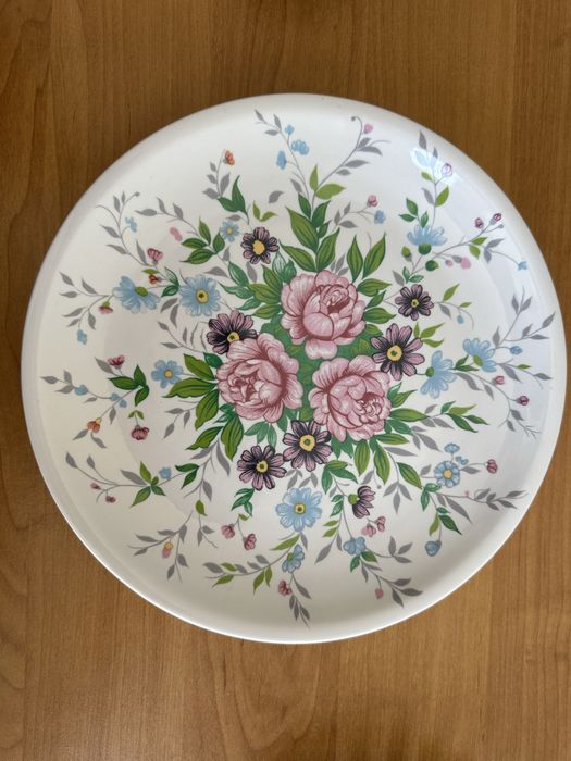 Керамични чинии - винтидж и модерна