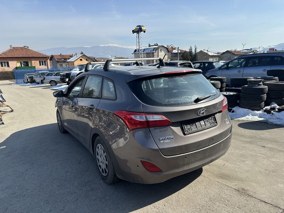 Hyundai I30 1.6 crdi НА ЧАСТИ