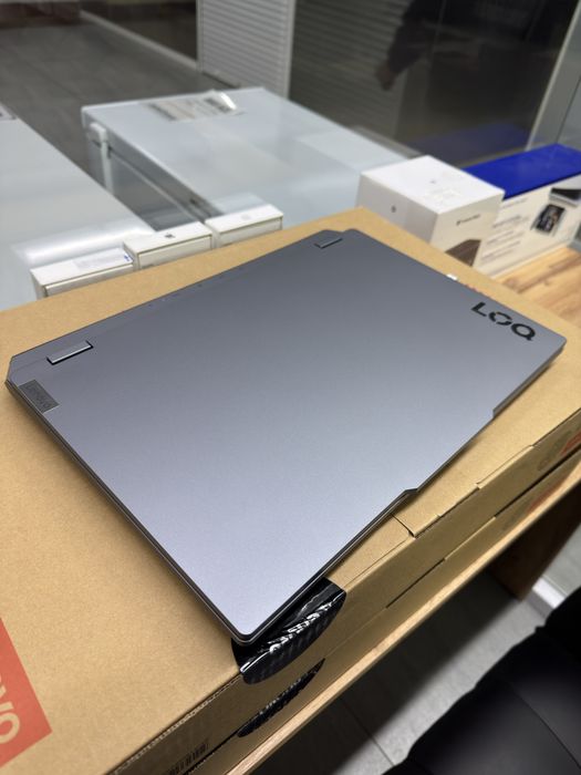 ноутбук игровой Lenovo LOQ