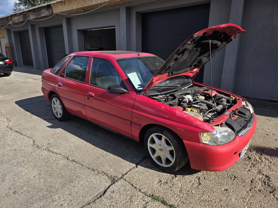 FORD Escort 1996 — imagine 5
